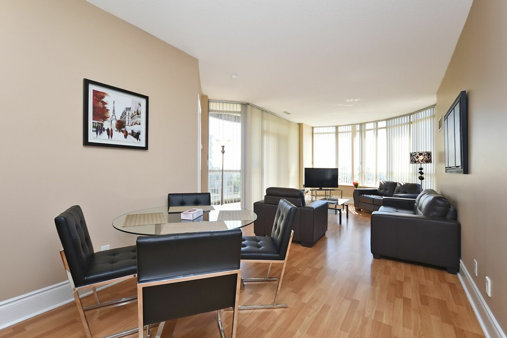 Napa Furnished Rental Apartments Square One Mississauga Extérieur photo